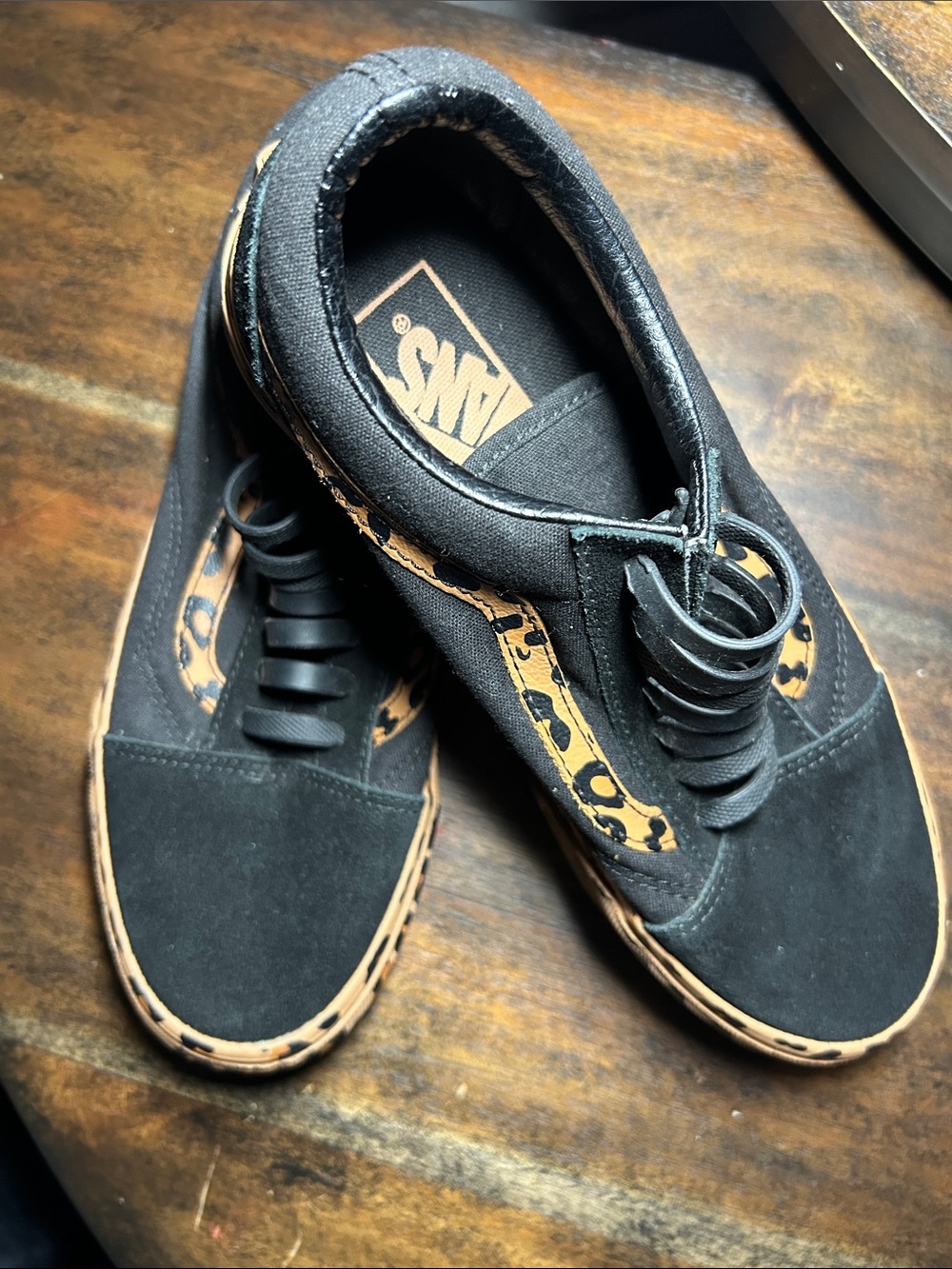 Vans Women’s Black Suede Sneakers with Leopard Trim. Size 7.5